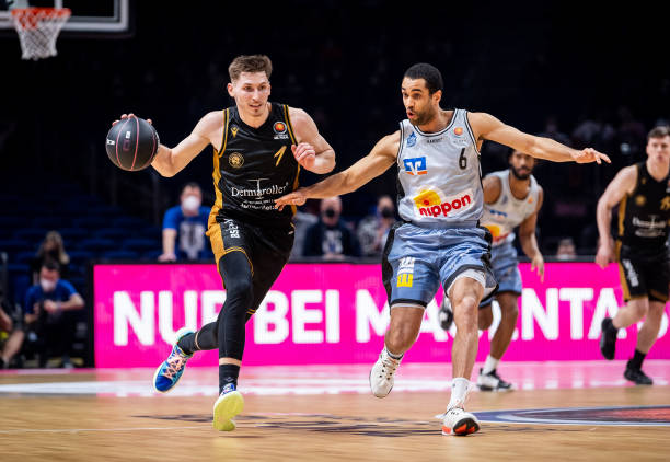 队的阵容调 队的阵容调