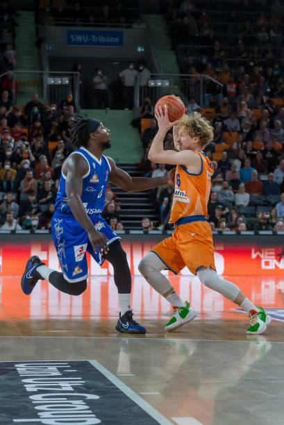 多的资源投 多的资源投