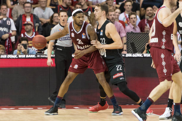 篮球界频频 篮球界频频